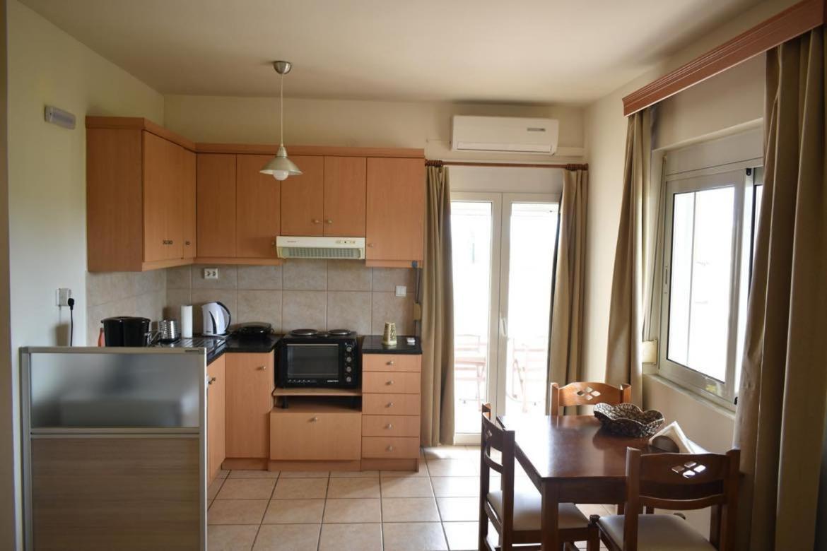 Mini Art Apartments Γεράνι Χανίων Εξωτερικό φωτογραφία
